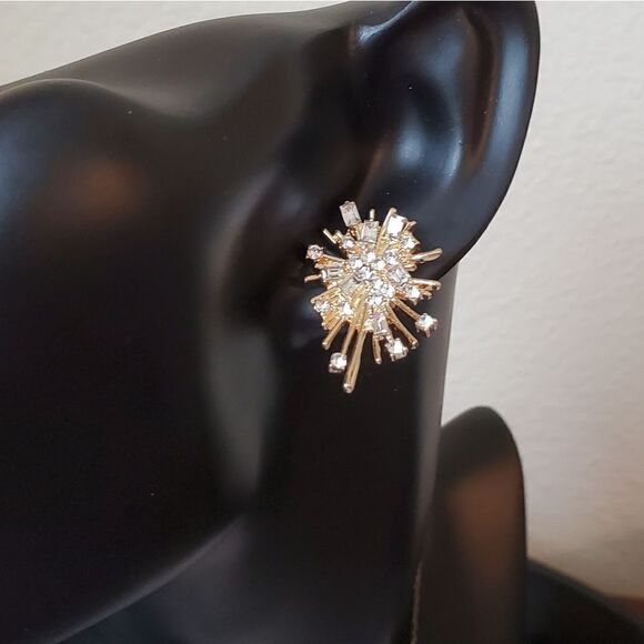 New ZARA Starbrust cz Stud Earrings Firework Star - Picture 6 of 11